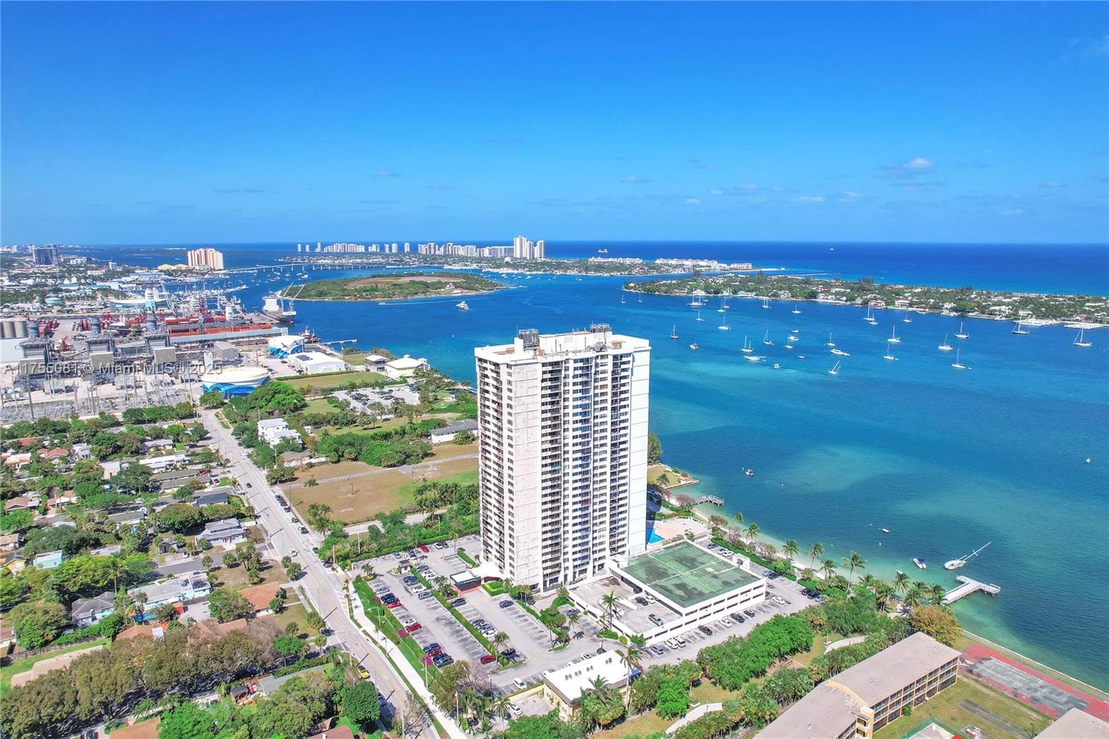 Palm Beach House · #304 in West Palm Beach - Photo 37
