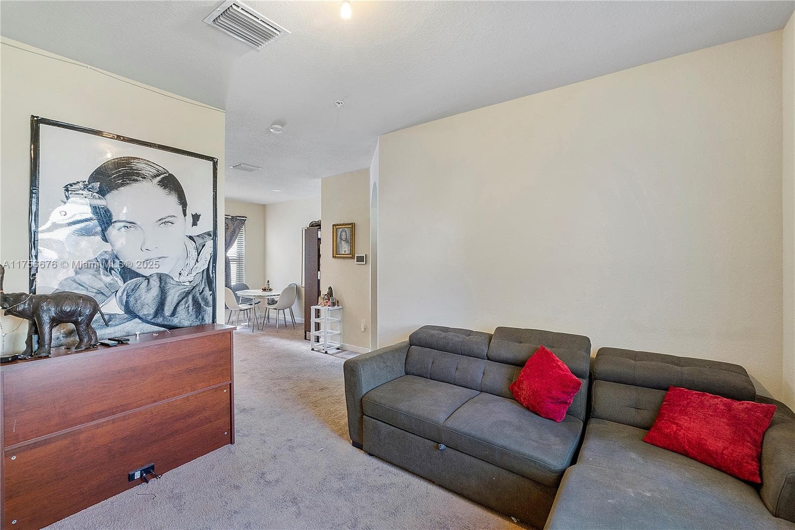 142 SE 28th Ter #11 photo 13