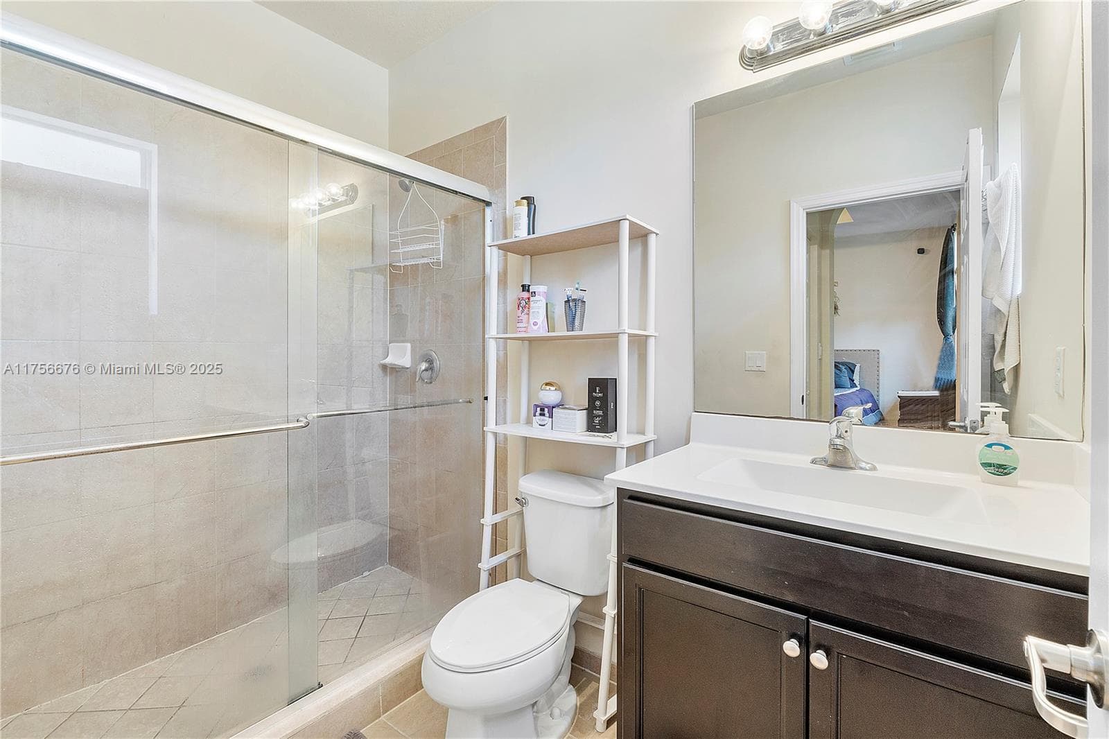 142 SE 28th Ter #11 photo 21