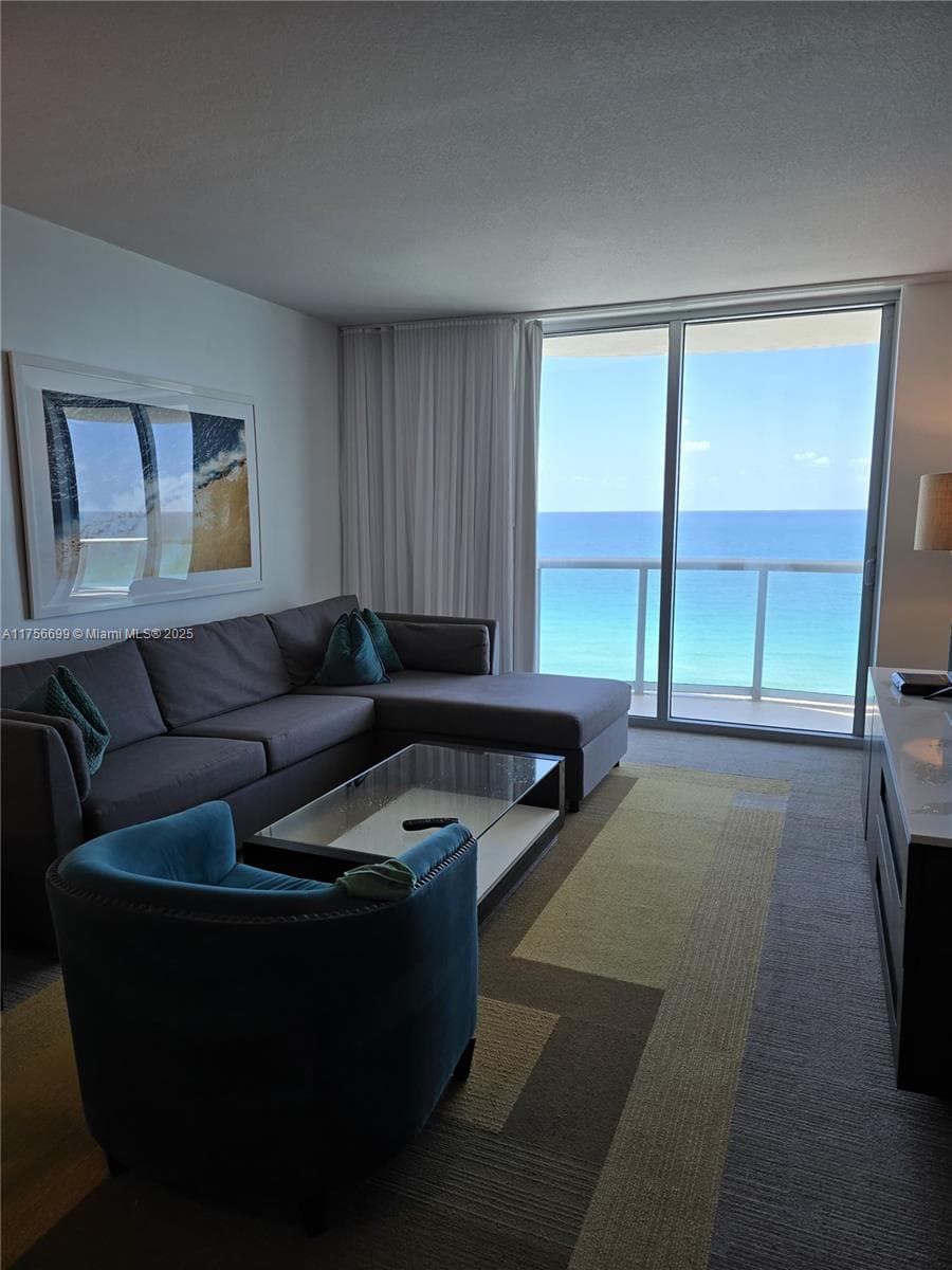 Sole on the Ocean · #1402 in Sunny Isles Beach - Photo 9