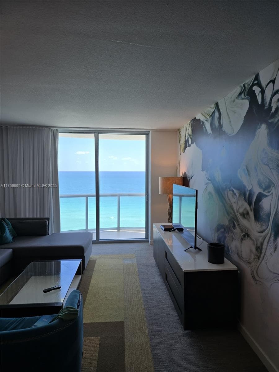 Sole on the Ocean · #1402 in Sunny Isles Beach - Photo 10