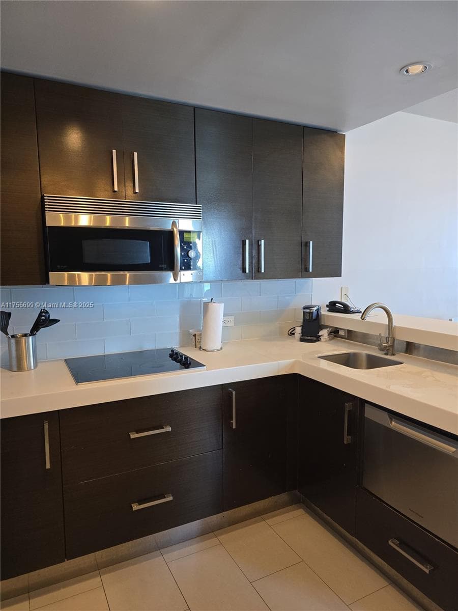 Sole on the Ocean · #1402 in Sunny Isles Beach - Photo 19