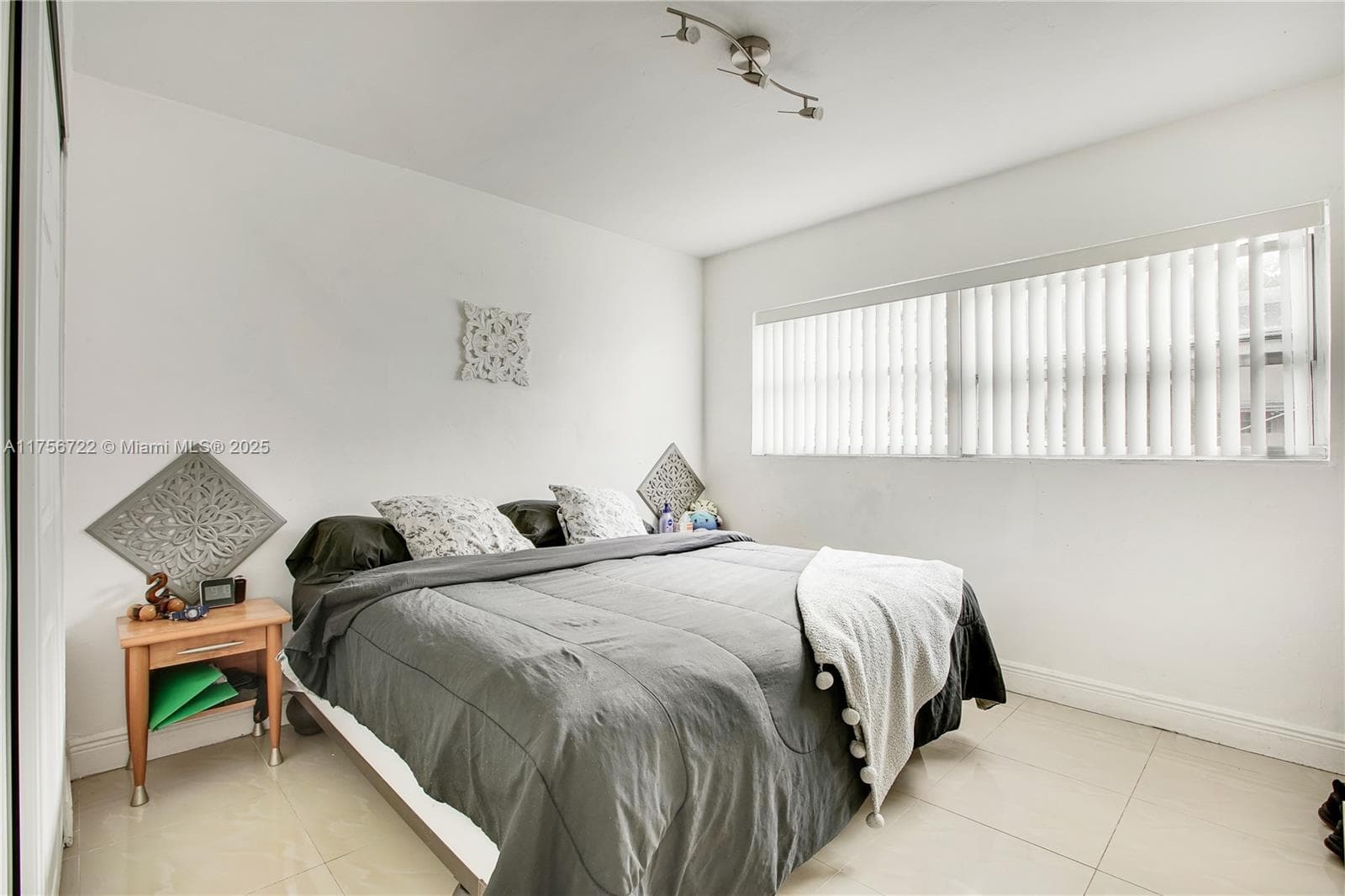 SANS SOUCI CONDOMINIUM · #7 in North Miami - Photo 11