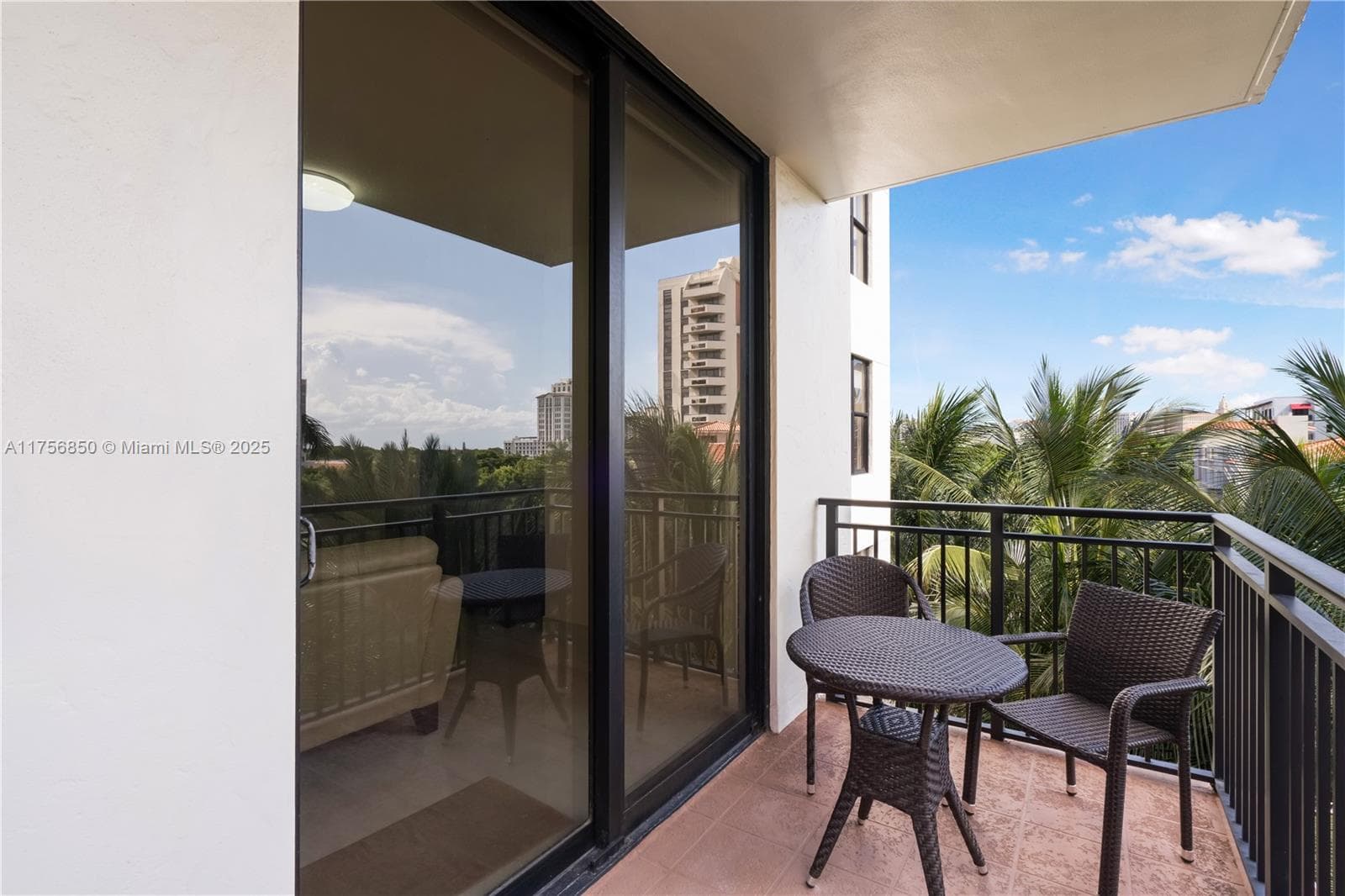 PUERTA DE PALMAS · #404 in Coral Gables - Photo 18