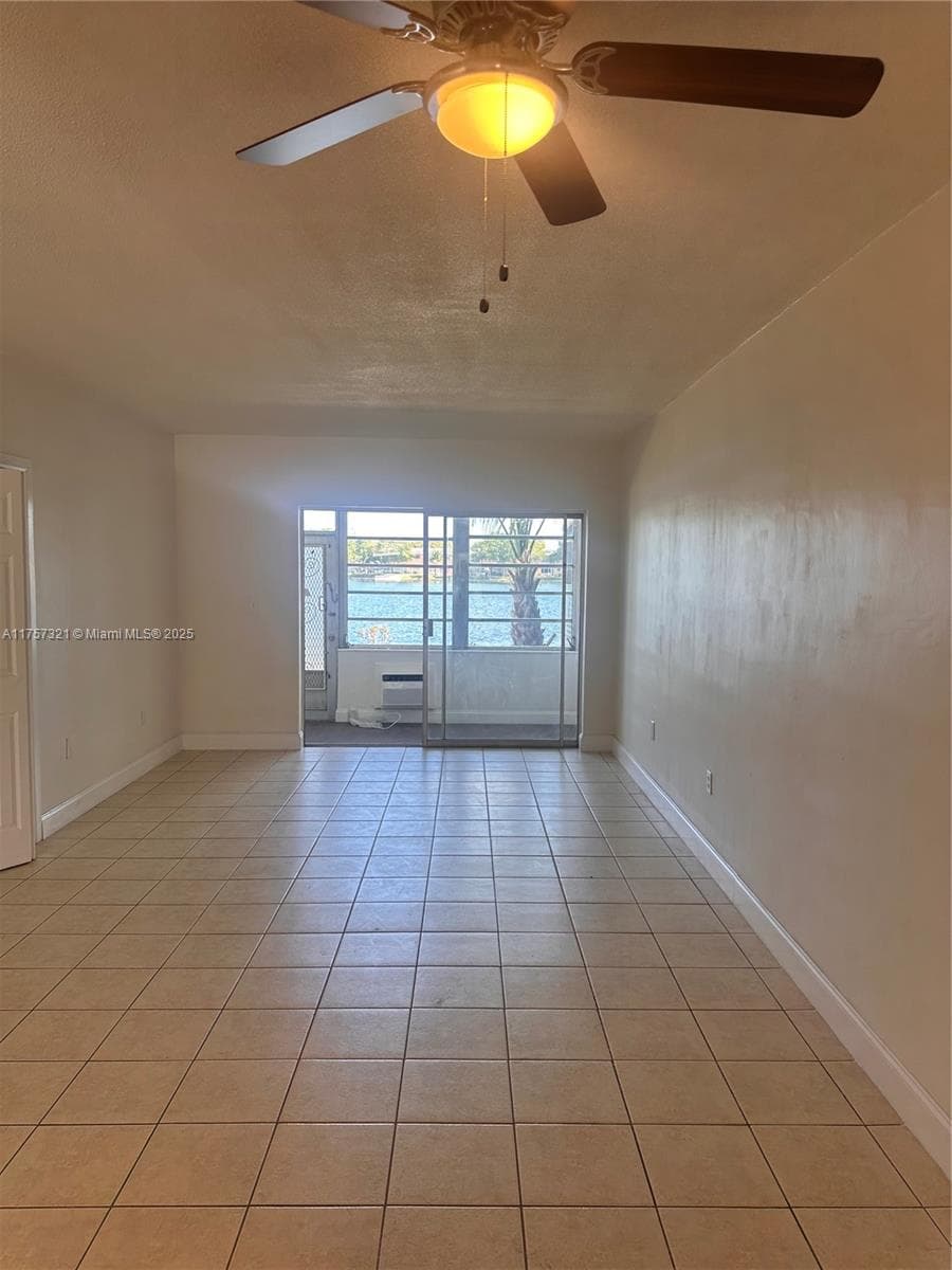 STAR LAKE ESTATES NO 14 C · #1404 in Miami - Photo 2