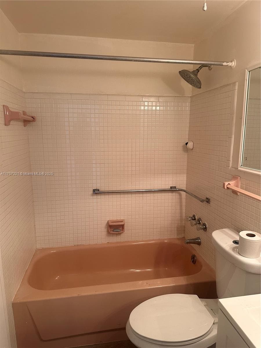 STAR LAKE ESTATES NO 14 C · #1404 in Miami - Photo 8