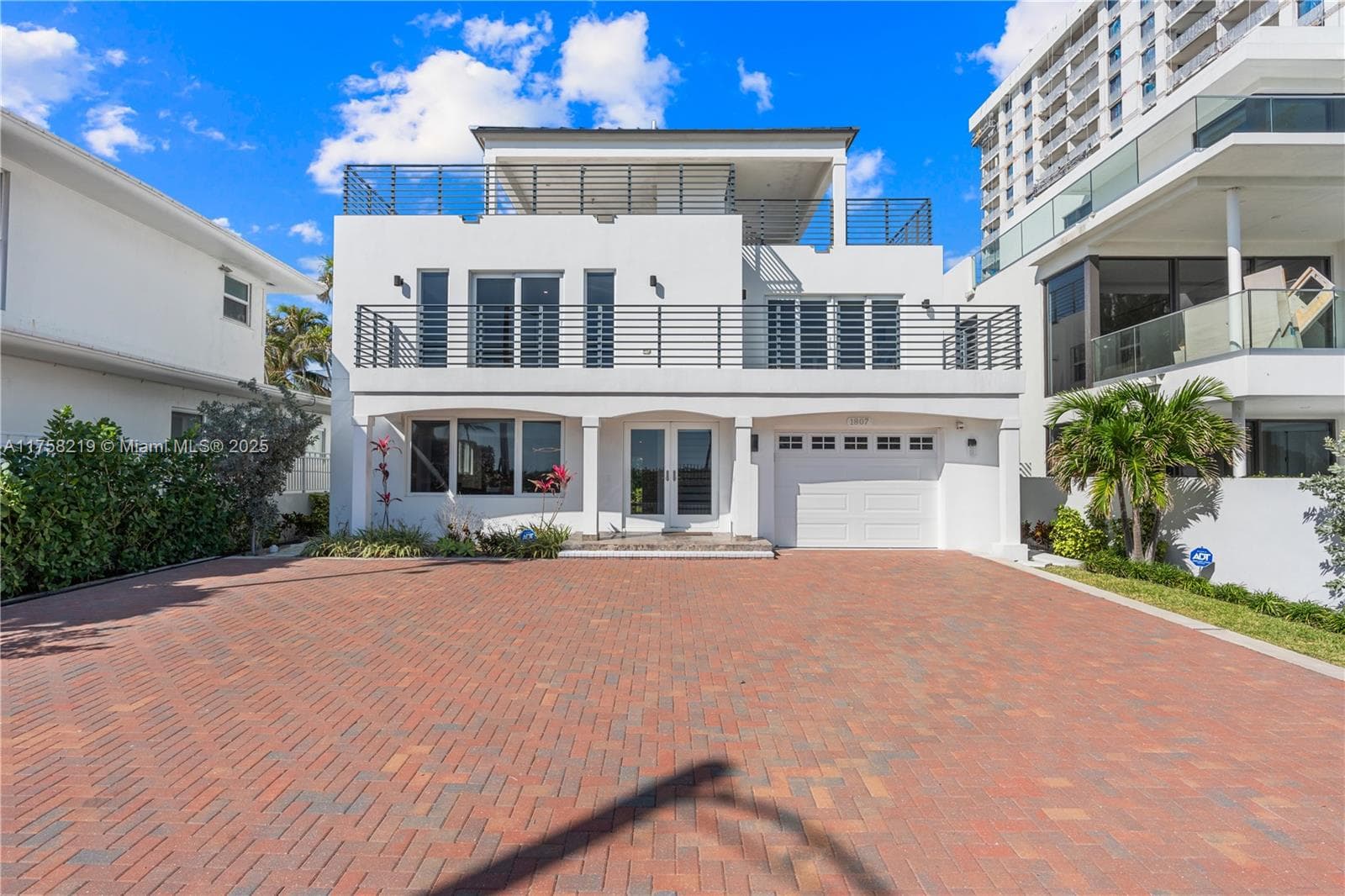 1807 N Fort Lauderdale Beach Blvd photo 6