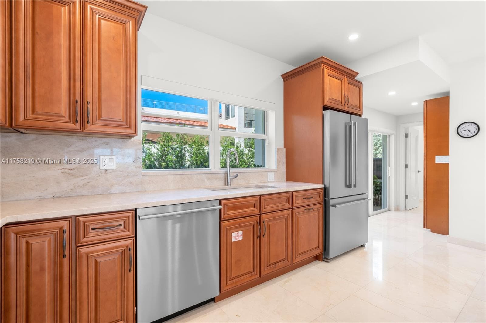 1807 N Fort Lauderdale Beach Blvd photo 22