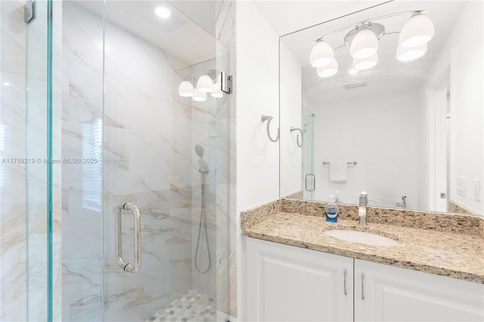 1807 N Fort Lauderdale Beach Blvd photo 36