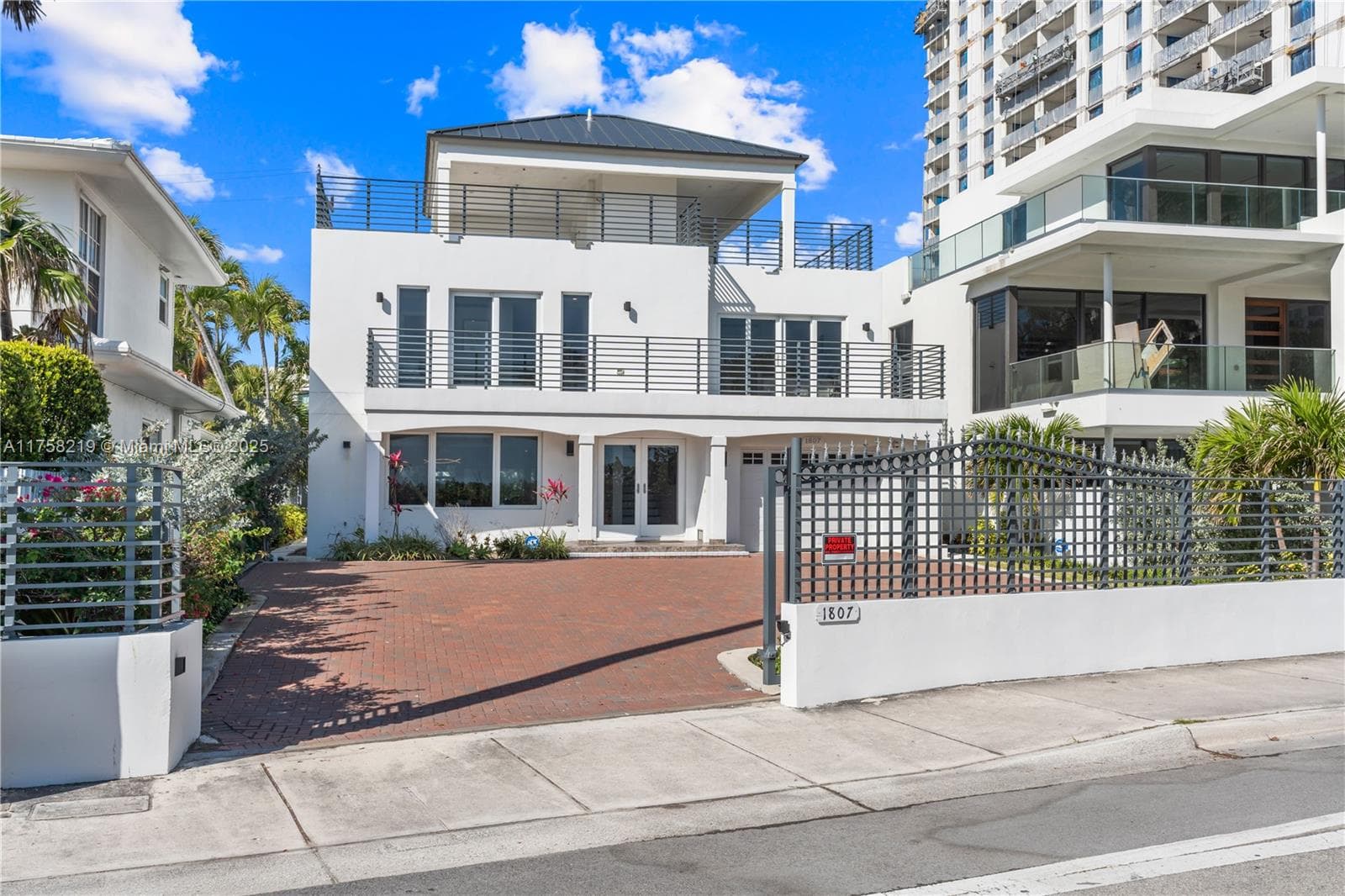 1807 N Fort Lauderdale Beach Blvd photo 5