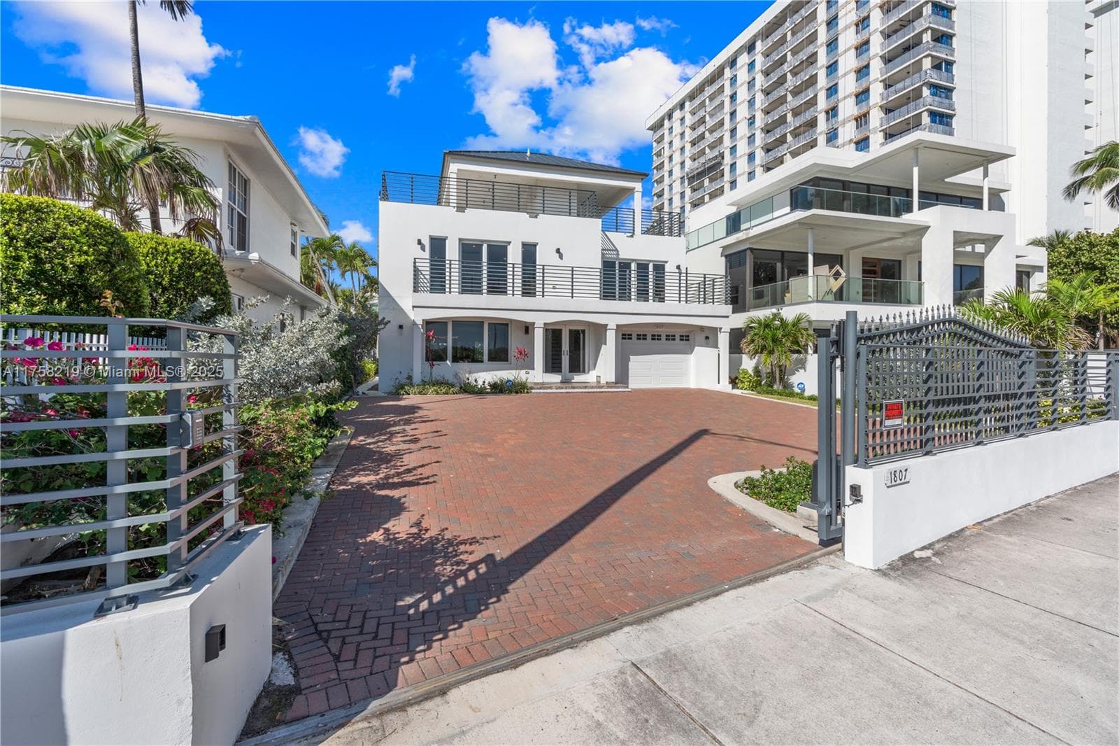 1807 N Fort Lauderdale Beach Blvd photo 8