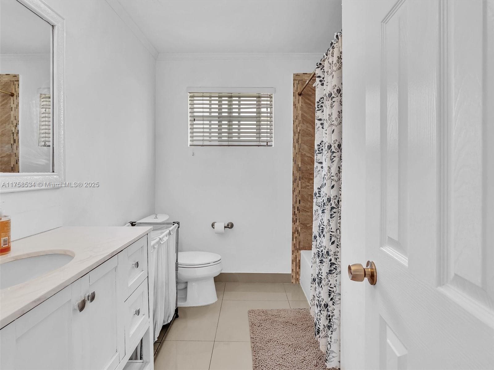 4401 Johnson St photo 38