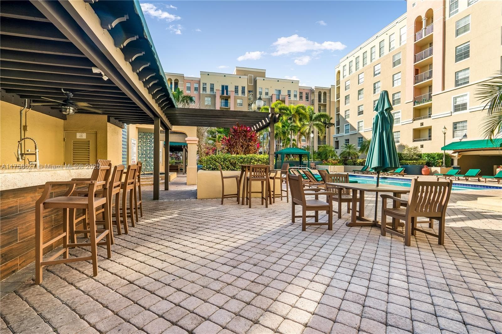 las olas by the river · #2307 in Fort Lauderdale - Photo 17