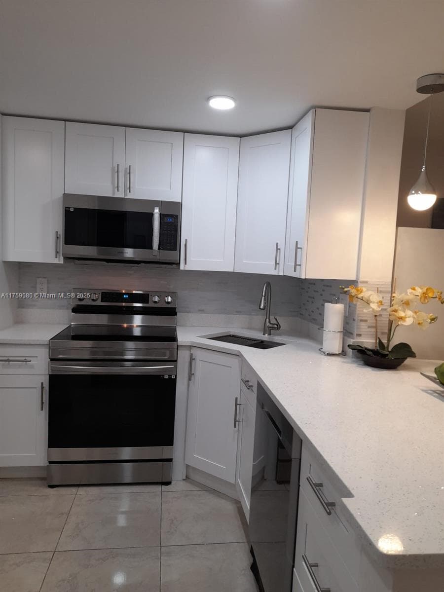 GARDENS BY THE SEA SOUTH · #318 in Lauderdale By The Sea - Photo 9