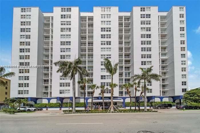 OCEAN PARK CONDO · #206 in Miami Beach - Photo 29