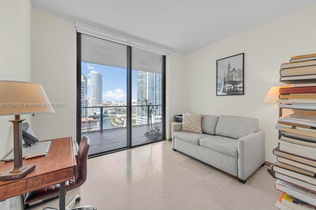 Reach Brickell City Centre · #1710 in Miami - Photo 21