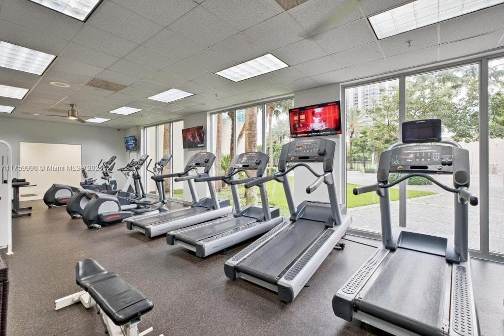 Ocean Reserve · #614 in Sunny Isles Beach - Photo 2