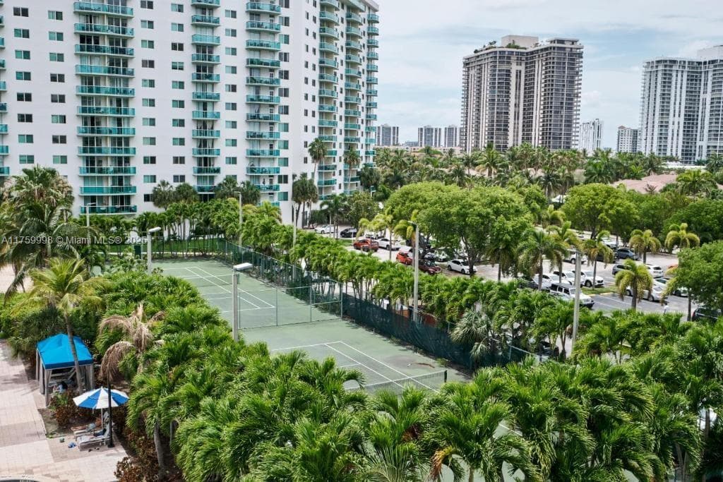 Ocean Reserve · #614 in Sunny Isles Beach - Photo 4