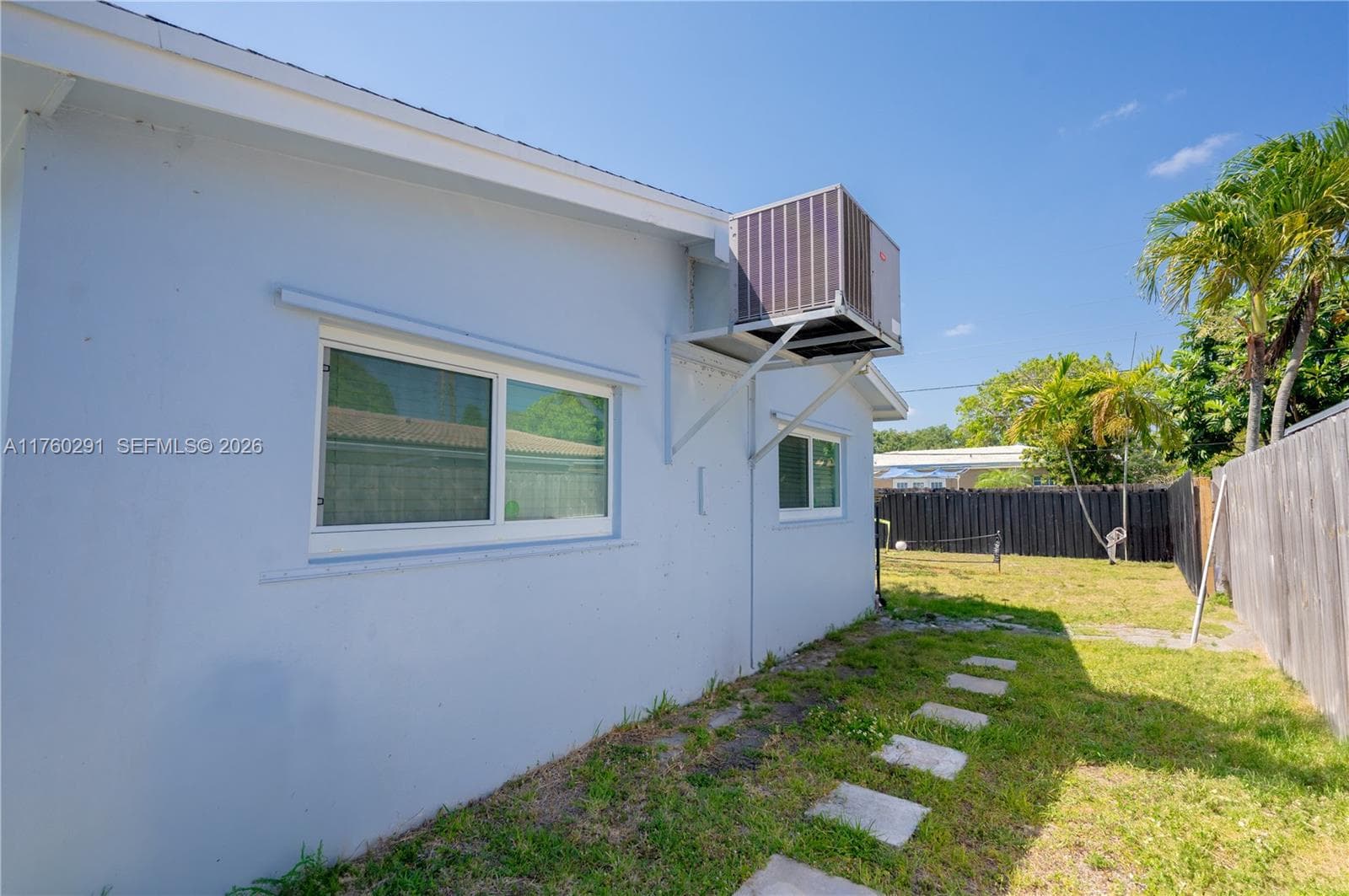 1301 NW 45th St photo 27