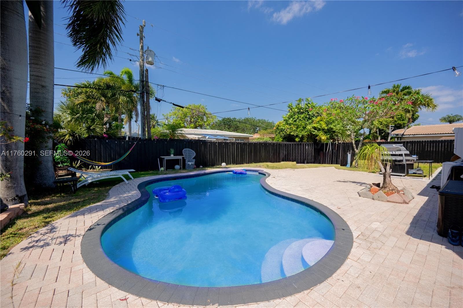 1301 NW 45th St photo 20