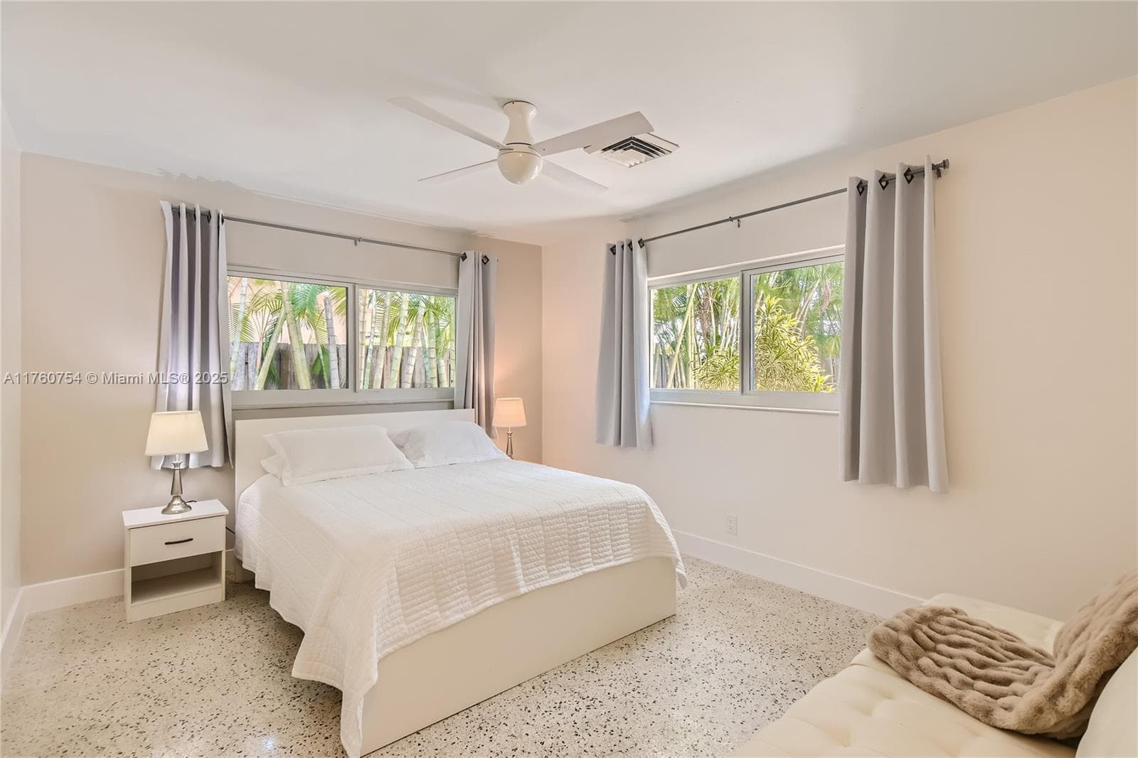 2nd bedroom has queen size bed and a futon couch which can be used as extra bed