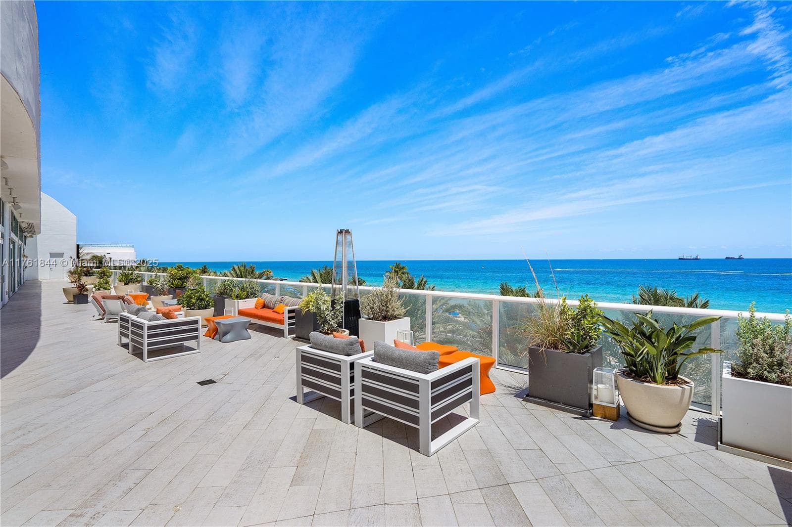 FORT LAUDERDALE RESIDENCE · #1505 in Fort Lauderdale - Photo 4