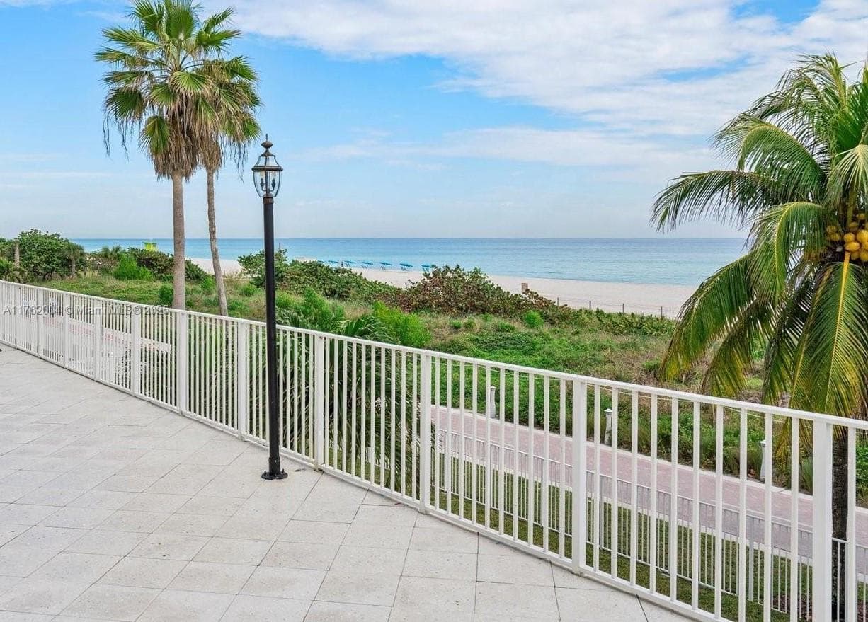 The Pavilion · #717 in Miami Beach - Photo 25