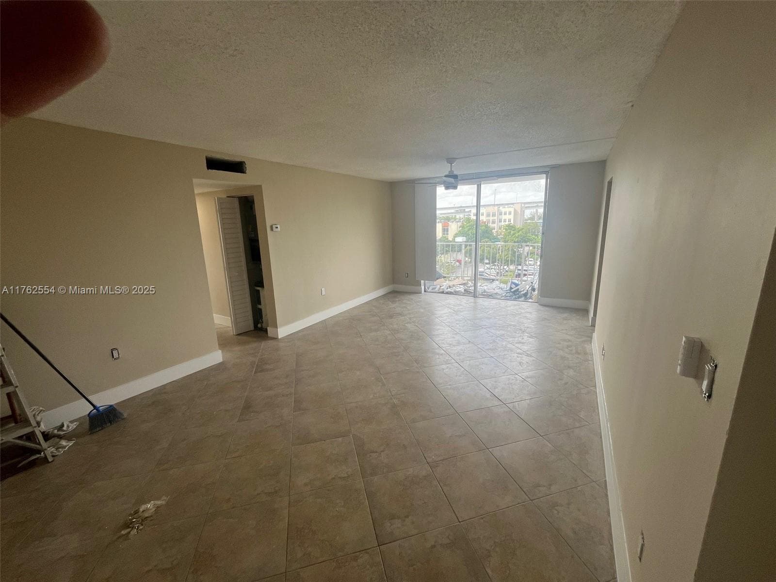 MONTECARLO CONDO · #D-501 in Miami - Photo 2