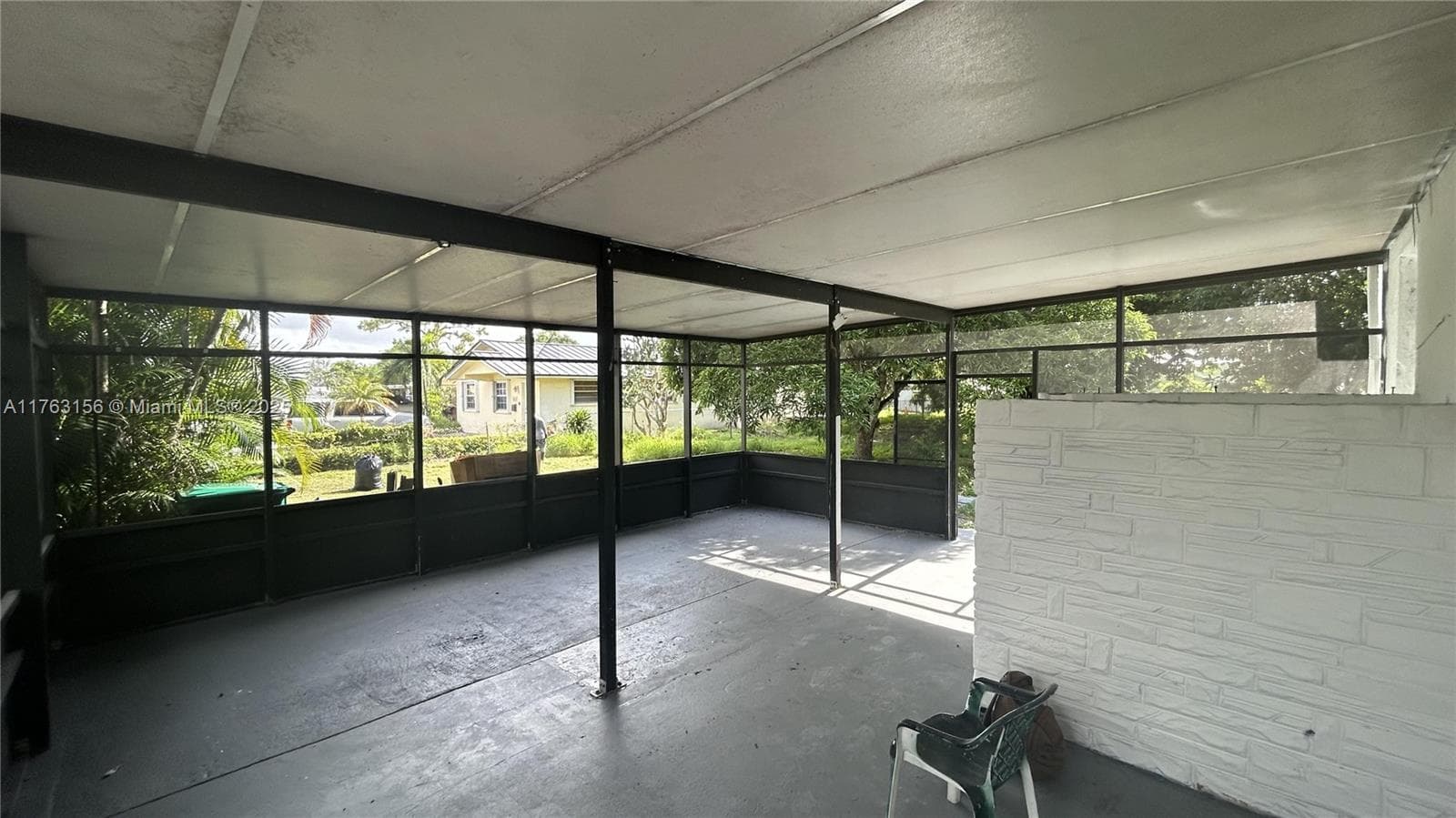 205 Seaman Ave photo 22