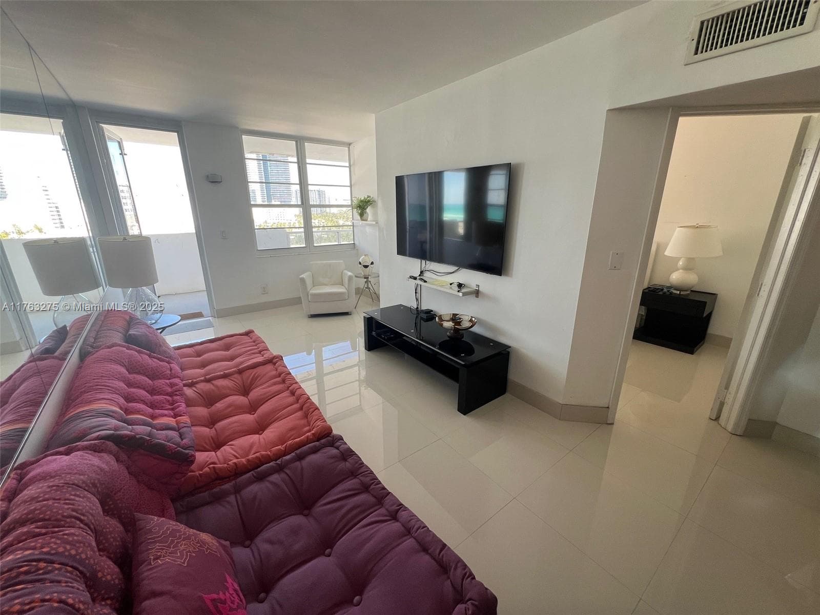 The Decoplage · #945 in Miami Beach - Photo 6