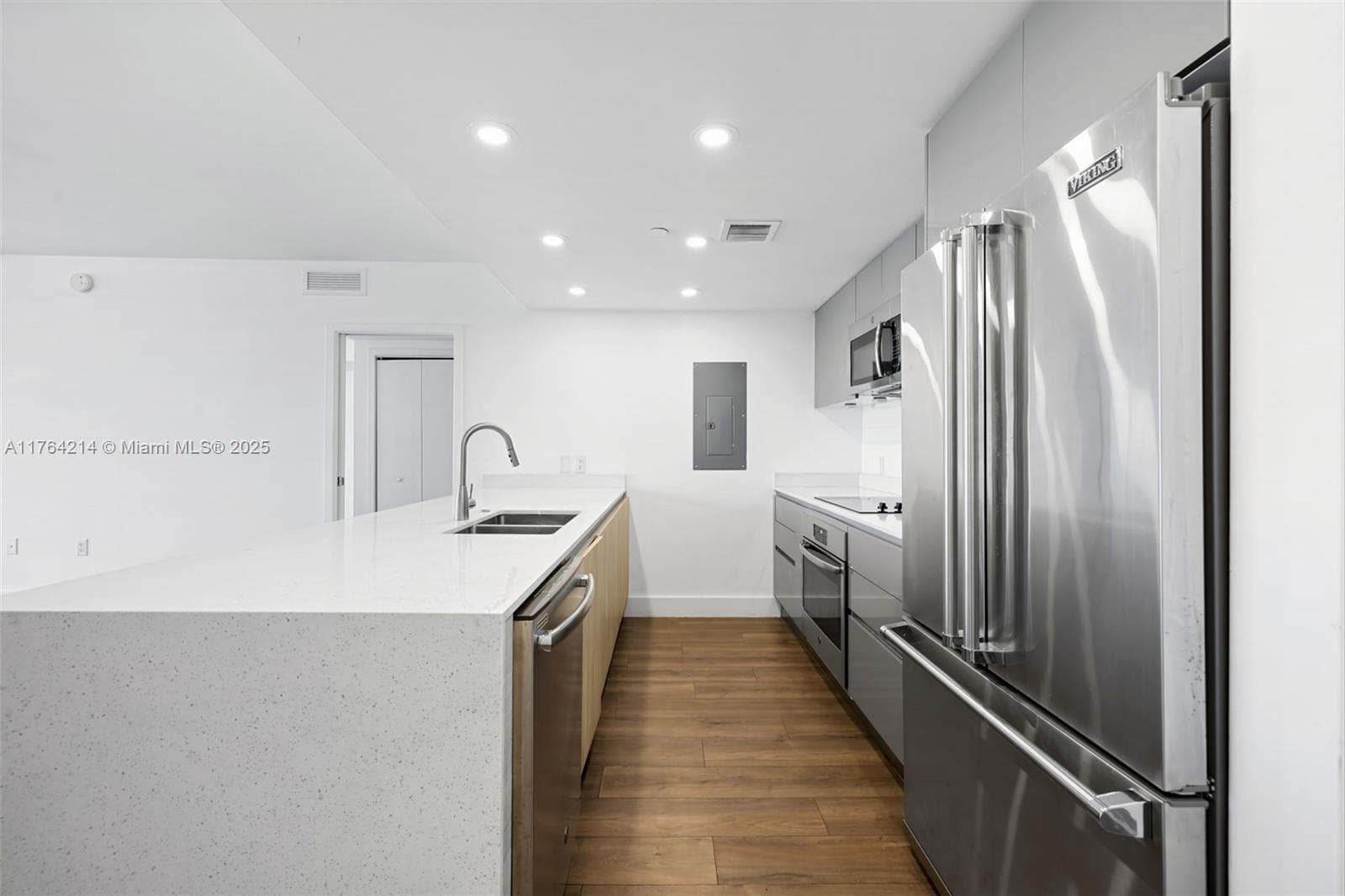 The Highlands · #302 in North Miami Beach - Photo 11