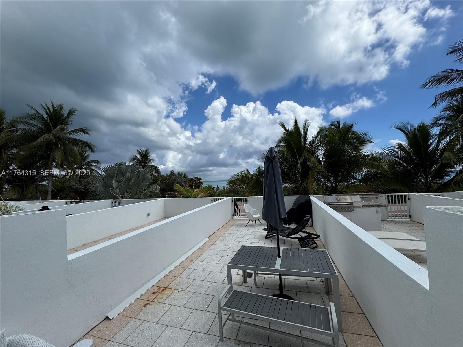 Castle Beach Club · #TH-11 in Miami Beach - Photo 7