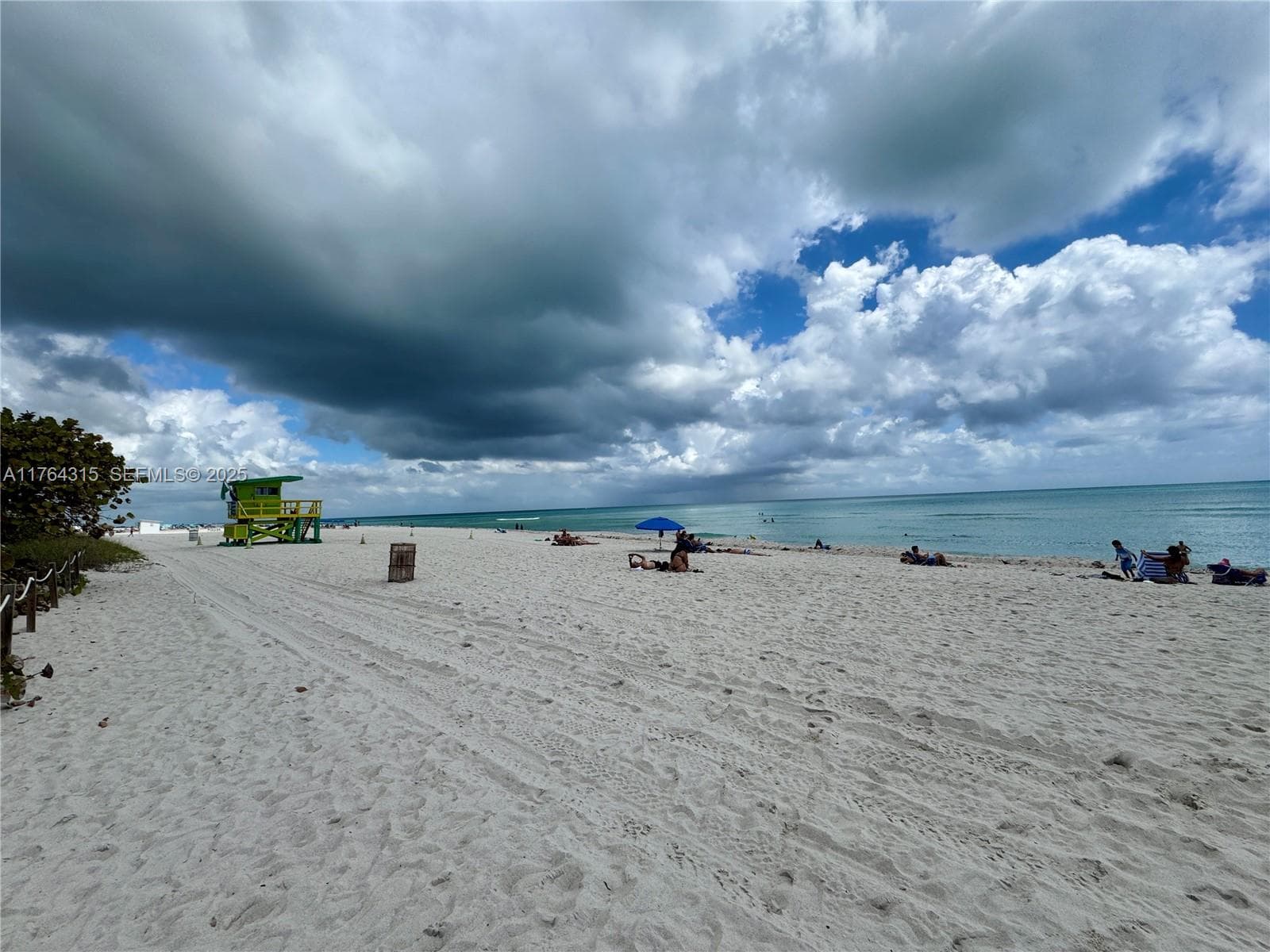 Castle Beach Club · #TH-11 in Miami Beach - Photo 24