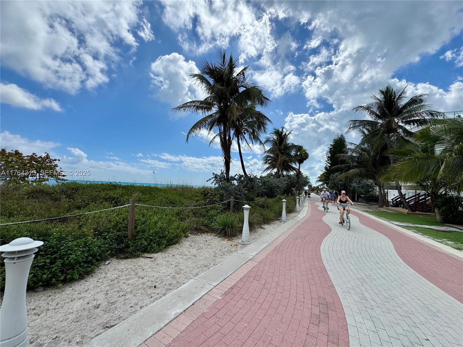 Castle Beach Club · #TH-11 in Miami Beach - Photo 10