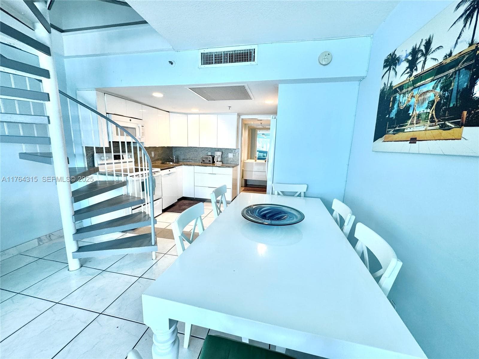 Castle Beach Club · #TH-11 in Miami Beach - Photo 18