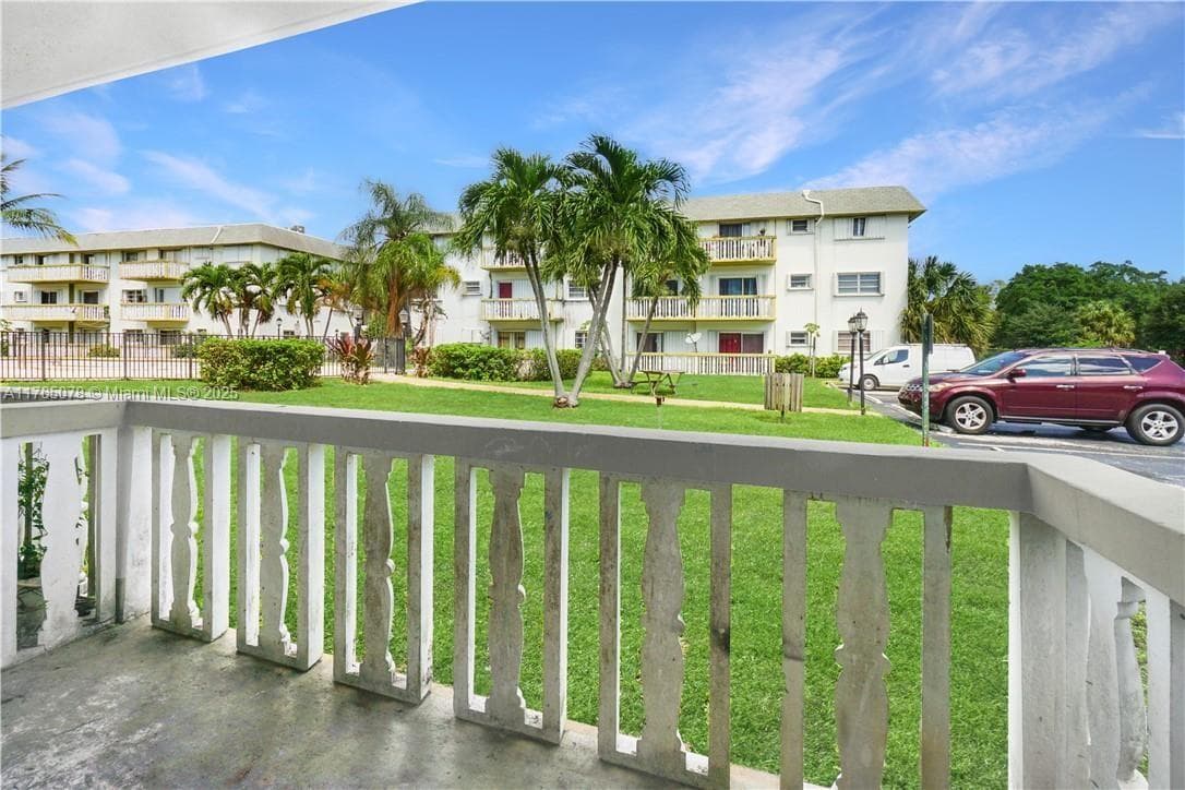 Ola Condominium · #D111 in Miami - Photo 13