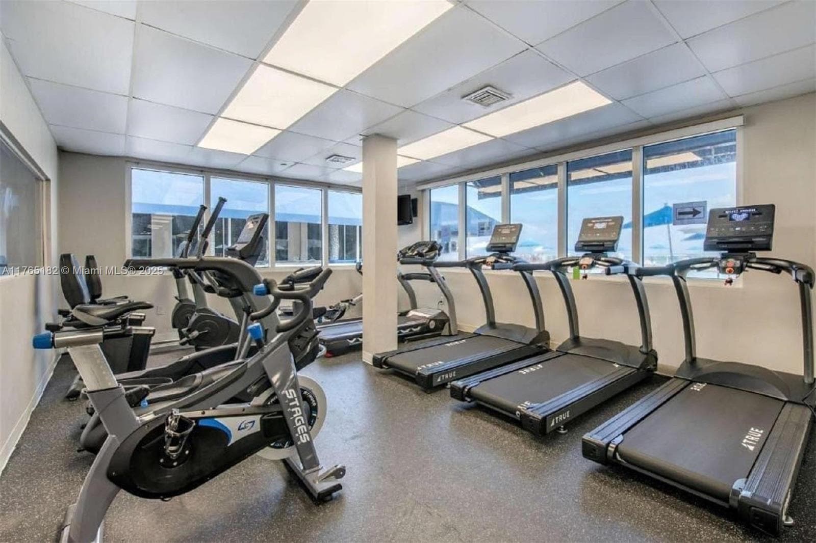 Aventura Beach Club · #1022 in Sunny Isles Beach - Photo 17