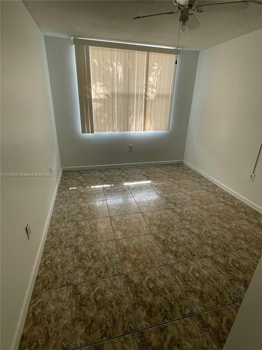 Bayview Palms · #107 in North Miami - Photo 11