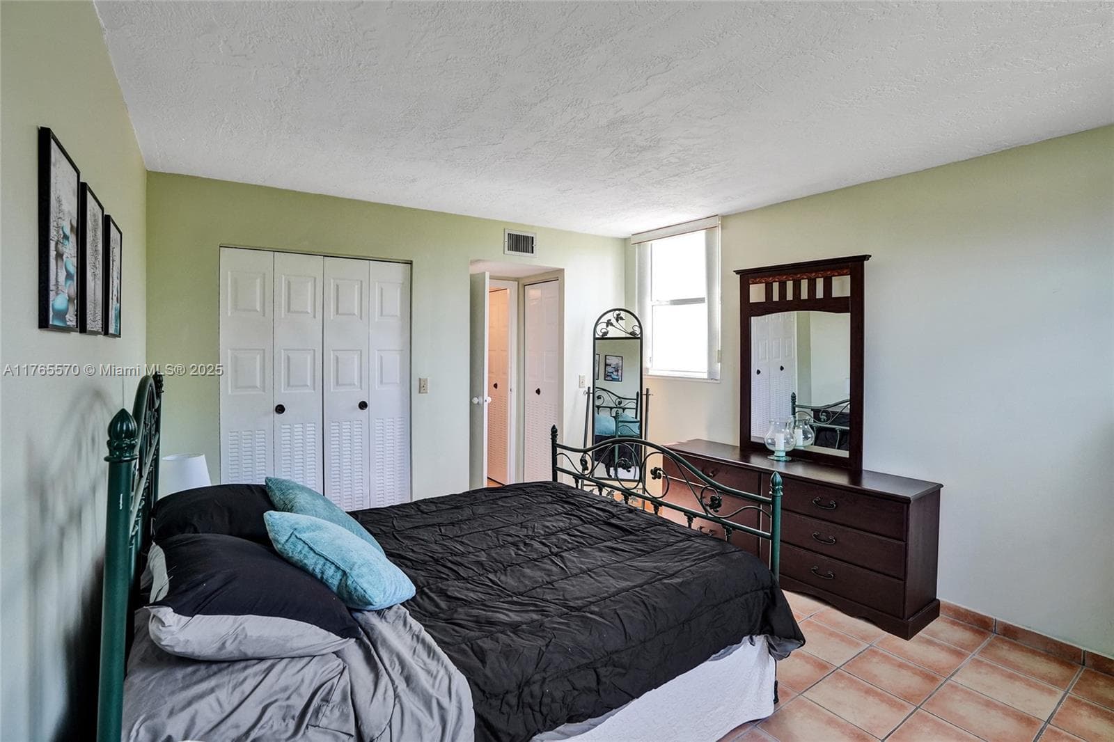 Somerset · #405 in Lauderdale Lakes - Photo 21