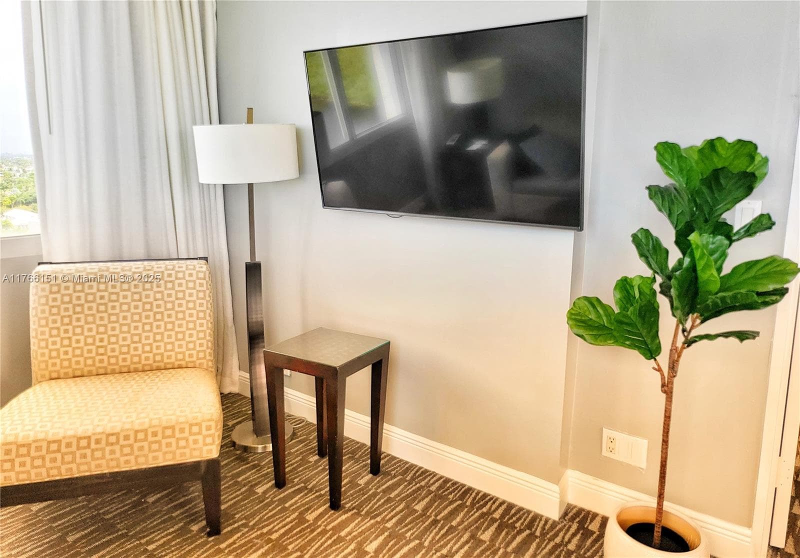 Gallery One · #1201 in Fort Lauderdale - Photo 4