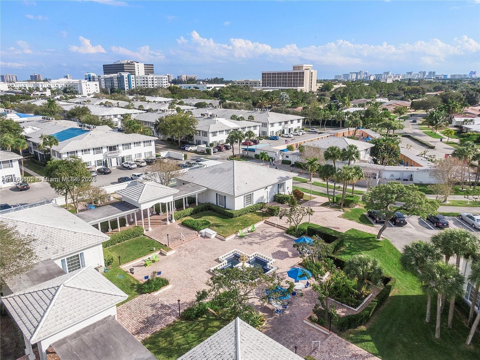 IMPERIAL POINT COLONNADES · #2026 in Fort Lauderdale - Photo 11
