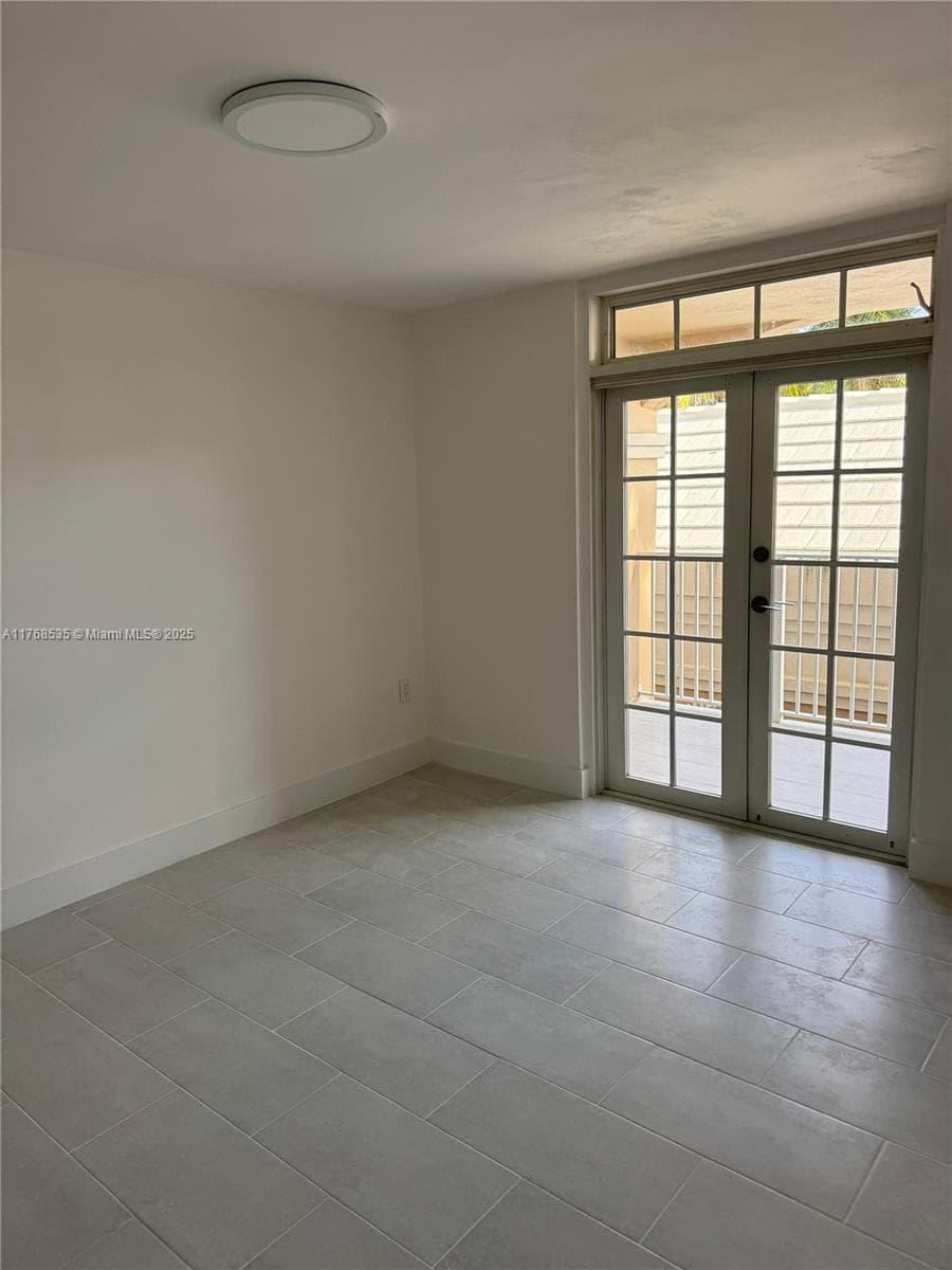 Unniversity Inn Condomini · #2209 in Coral Gables - Photo 16