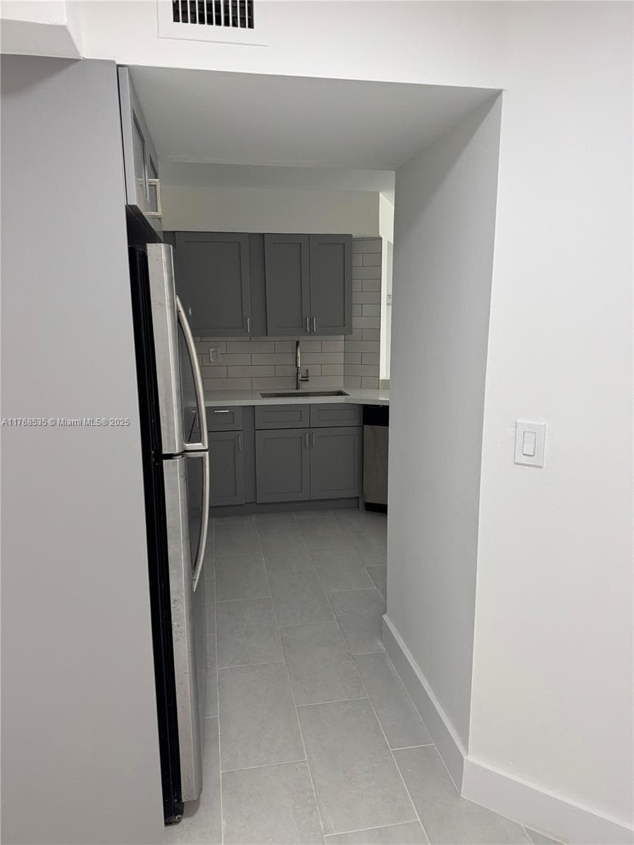 Unniversity Inn Condomini · #2209 in Coral Gables - Photo 4