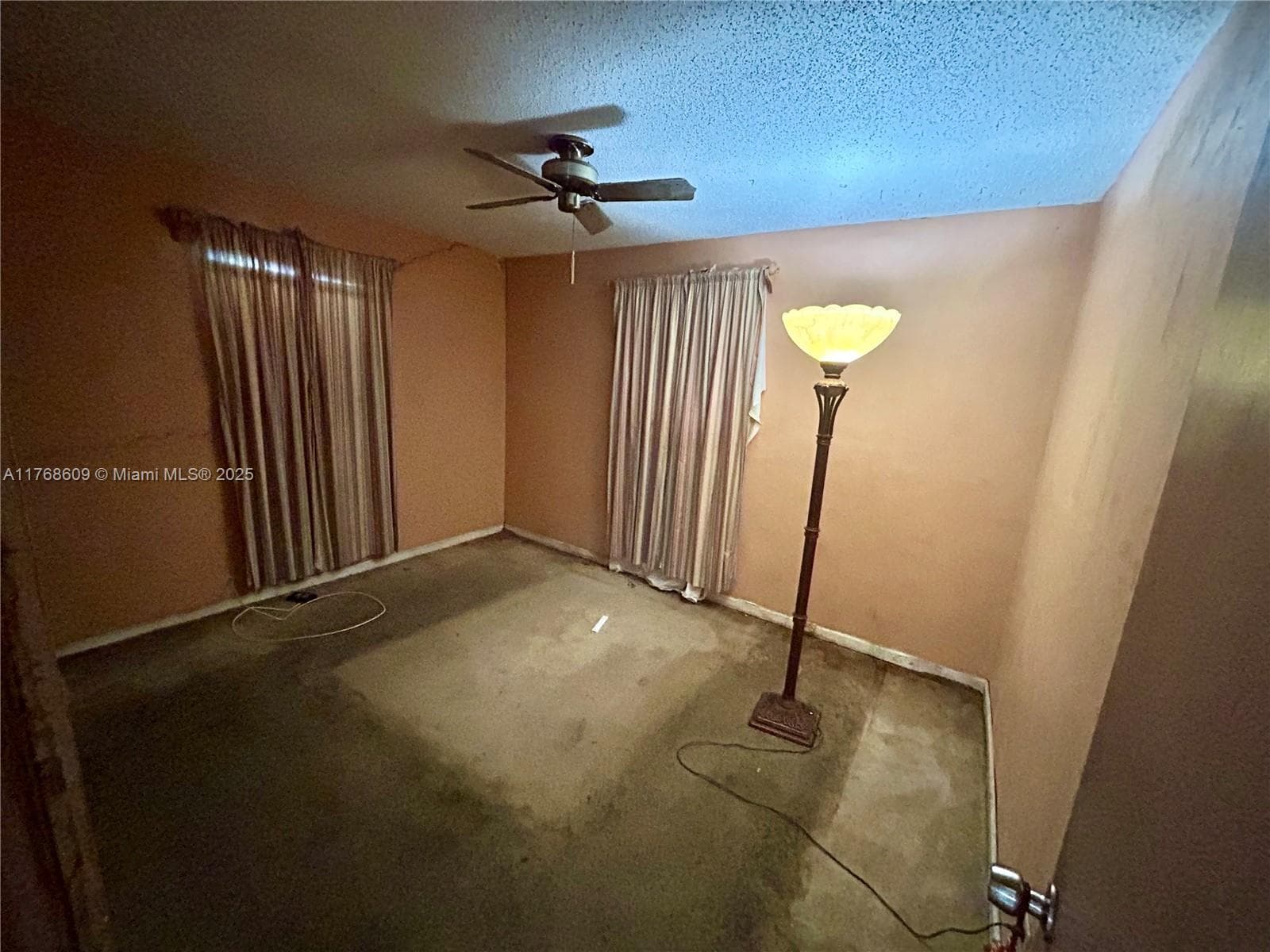 5416 Flagler St photo 9