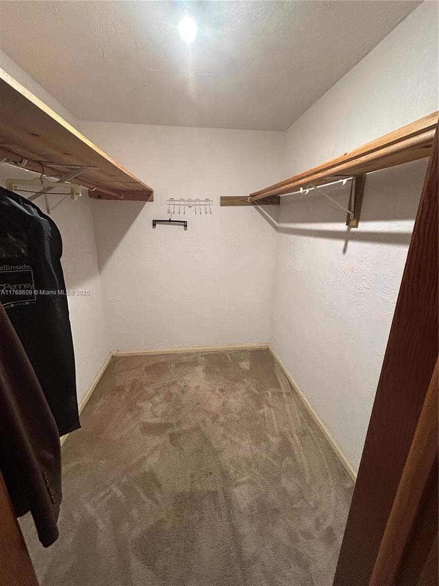 5416 Flagler St photo 11