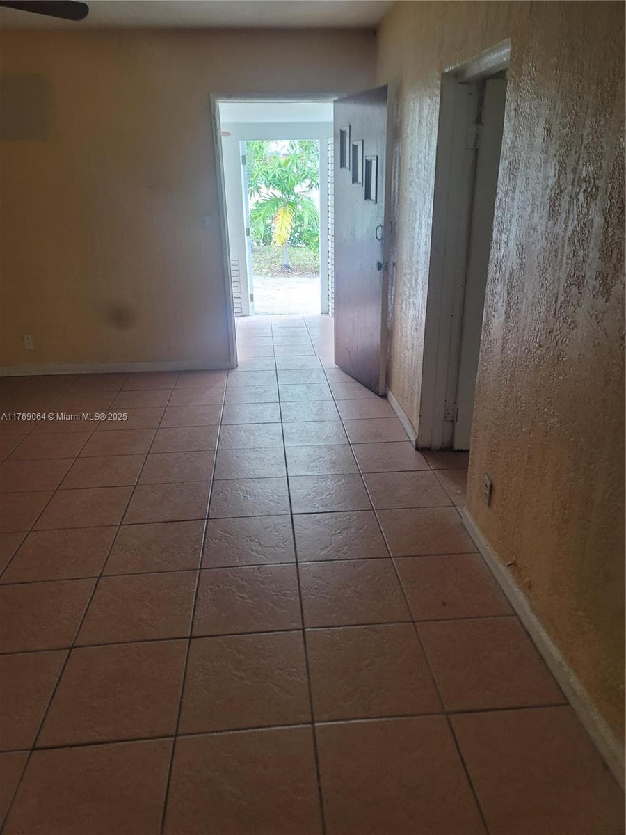 1244 NW 7th Ave #1 photo 16