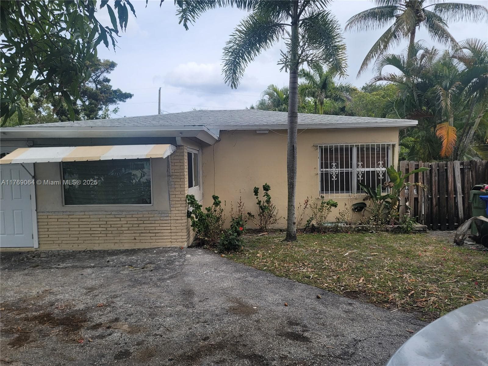 1244 NW 7th Ave #1 photo 1