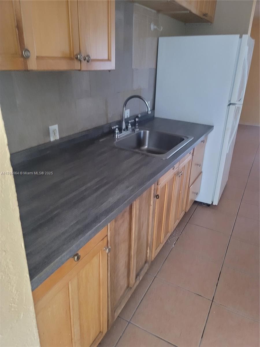1244 NW 7th Ave #1 photo 20