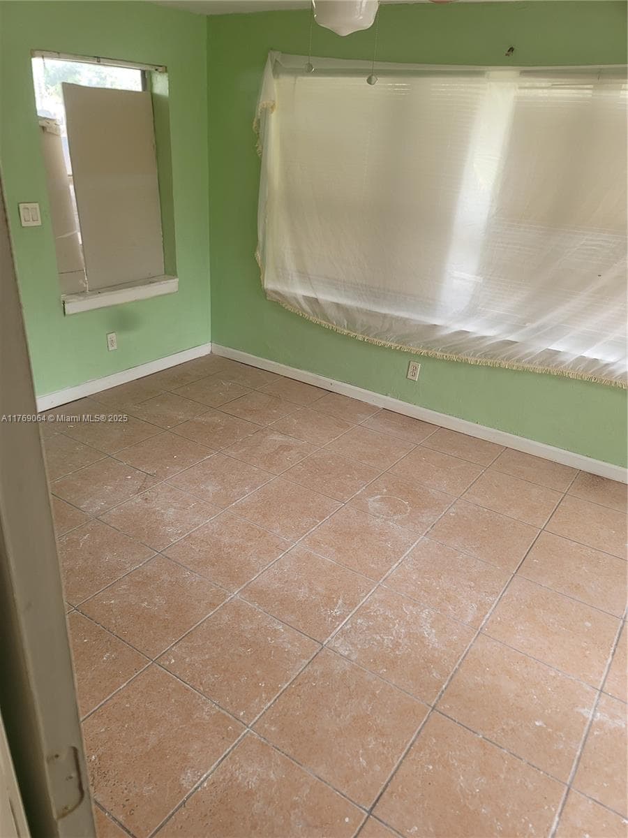 1244 NW 7th Ave #1 photo 24