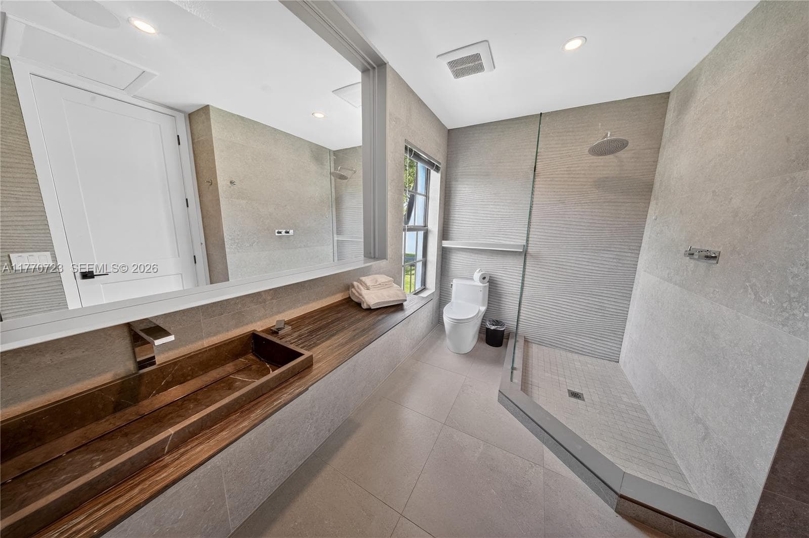 4312 NE 22nd Ave photo 24